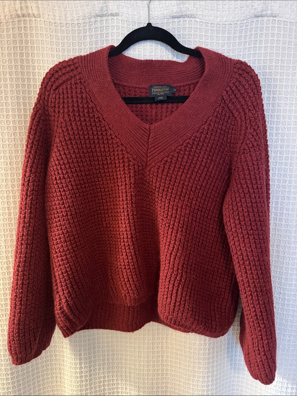 Pendleton Women's V-Neck Textured Knit Sweater - Rust Red